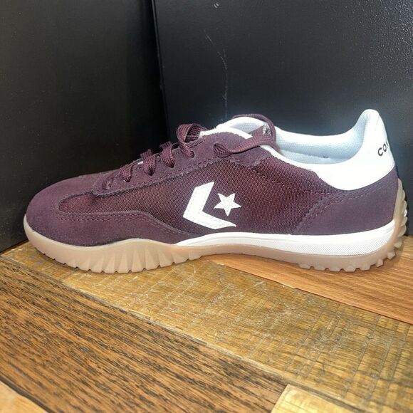 New Women’s Converse Run Star Trainer Lifestyle Sneakers Ox Burgundy A13360C - Picture 3 of 8